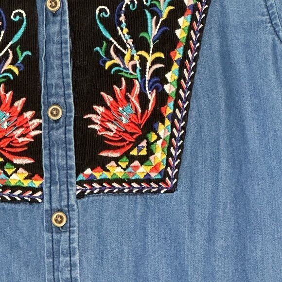 Anthropologie Holding Horses Denim Embroidered Long Sleeve Shirt| Size 4 - Picture 2 of 7